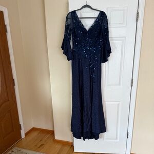 Size 6 Never Worn Loft Long Evening Dress